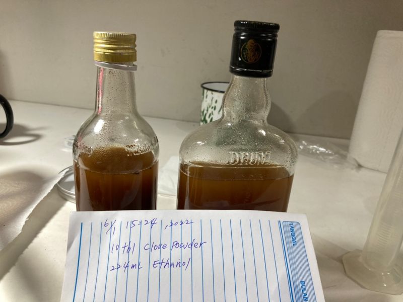 File:DL- tinctureAB-04.jpg