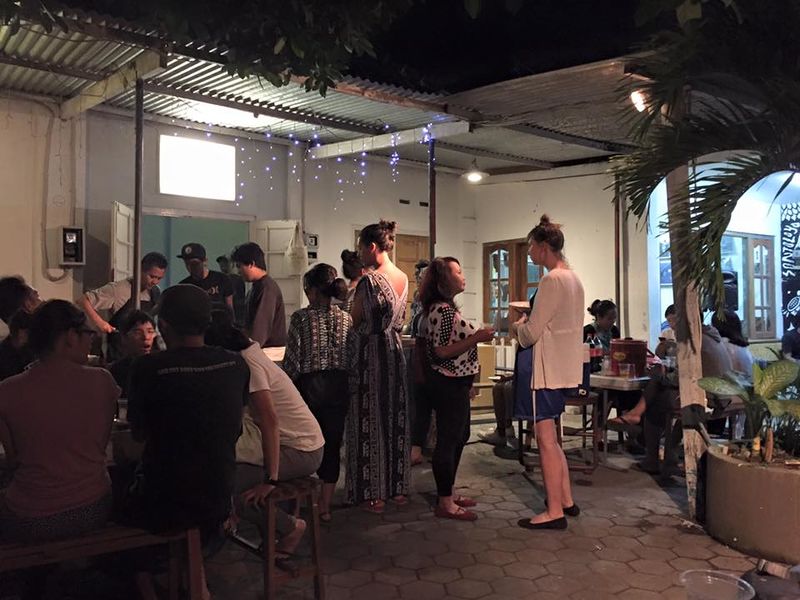 File:Taiwan Night - Bamboo Curtain Studio 03.jpg