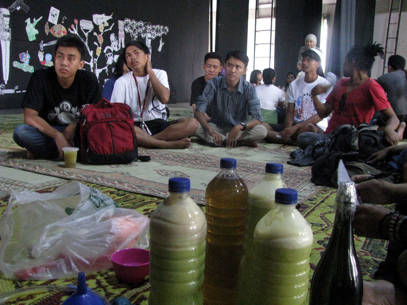 File:Workshop Wine Jogja Eklektik03.JPG