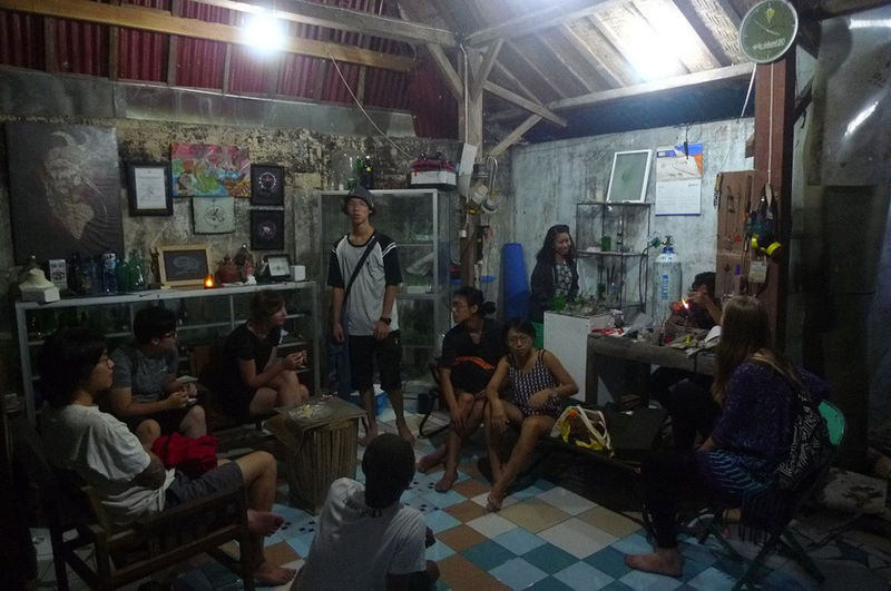 File:BCS on tour Yogyakarta - Studio Visit Otakatik 02.jpg