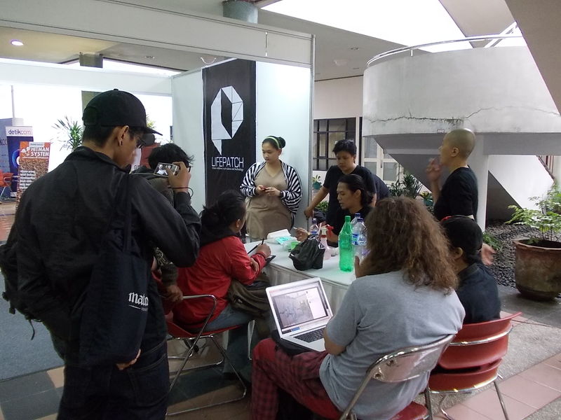 File:Workshop Inokulasi Ragi Geekfest 2012 11.JPG