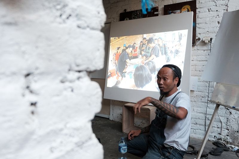 File:Arisan Tenggara - Sesi Berbagi di Survive 03.jpg