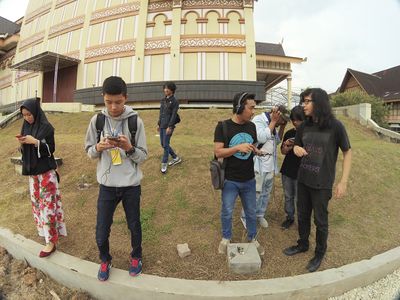 Jalan jalan Sore Seni Suara 05.jpg