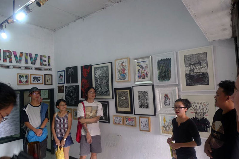 File:BCS on tour Yogyakarta - Studio Visit Survive Garage 02.jpg