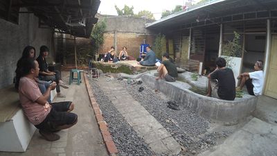 Kisi Kisi 01.jpg