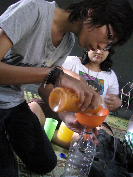 File:Workshop Wine Jogja Eklektik12.JPG