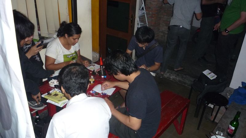 File:Micronoise - SGMK - Yogyakarta 2009 04.JPG