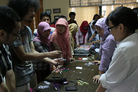 Tourdigrade - Presentasi Demonstrasi Surabaya 07.jpg