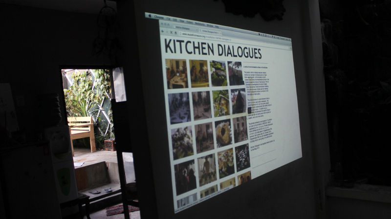 File:Kitchen dialog salah satu proyek kesenian dari Martinka Bobrikova & Oscar de Carment.jpg