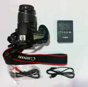 Kamera canon 600d.jpg