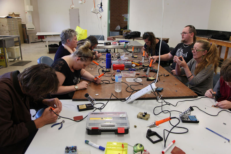 File:Dlab - TAFE squaresynth workshop 1 web.jpg