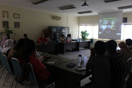 Tourdigrade - Presentasi Demonstrasi Surabaya 03.jpg