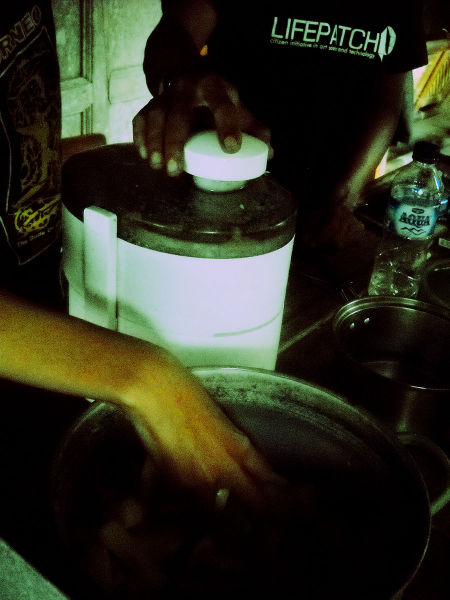 File:Wine kopi senja 16.jpg