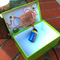 Squaresynth twin giftbox green 02.jpg