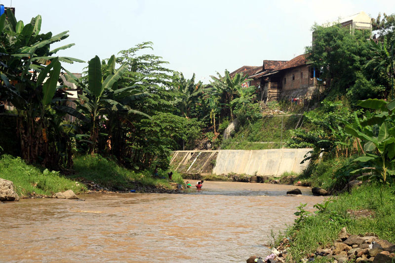File:Survey Lapangan Jogja River Project 2013 09.jpg