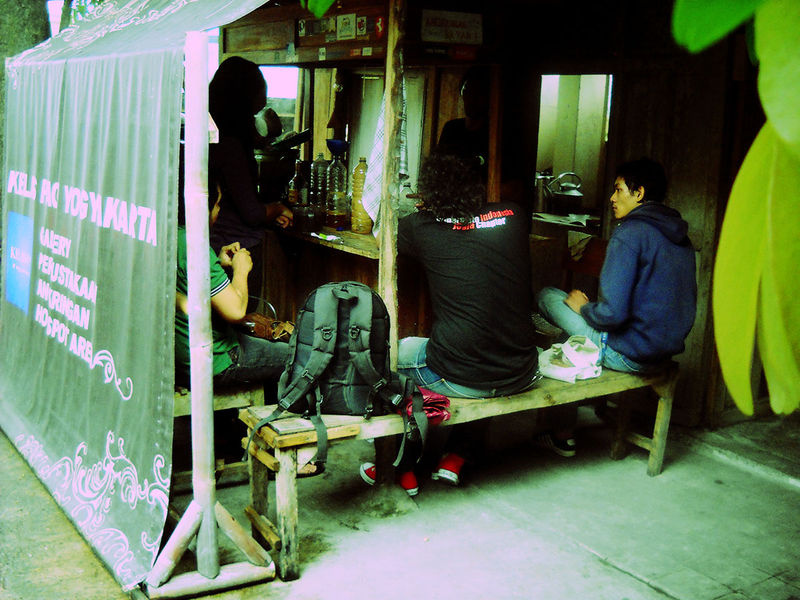 File:Wine kopi senja 25.jpg