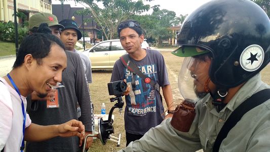Lifepatch seni media 2017 - lokakarya Master DIY gasmask 09.jpg
