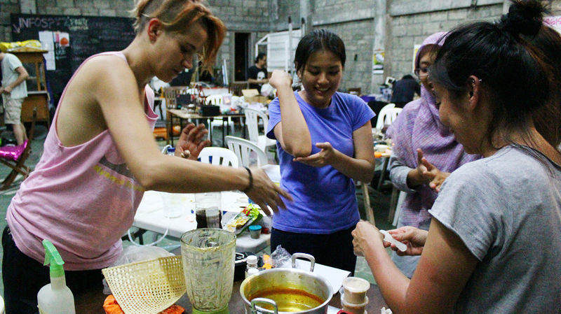 File:Workshop DIY pelembab kulit oleh Pei.jpg
