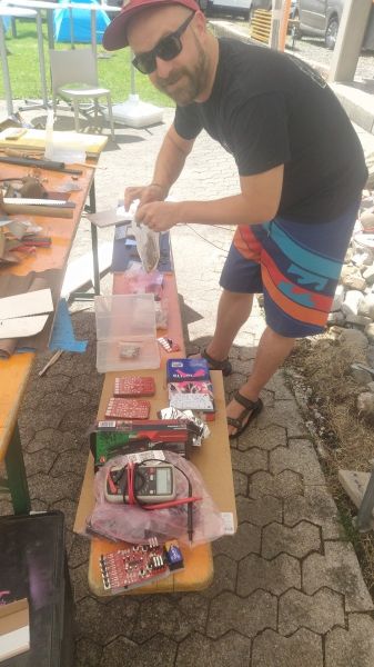 File:Alvin sedang menyiapkan.jpeg