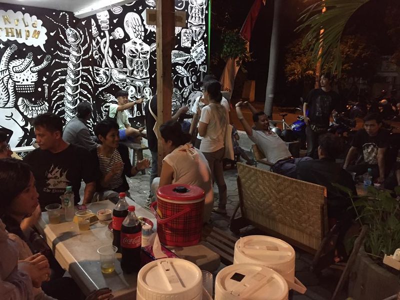 File:Taiwan Night - Bamboo Curtain Studio 02.jpg