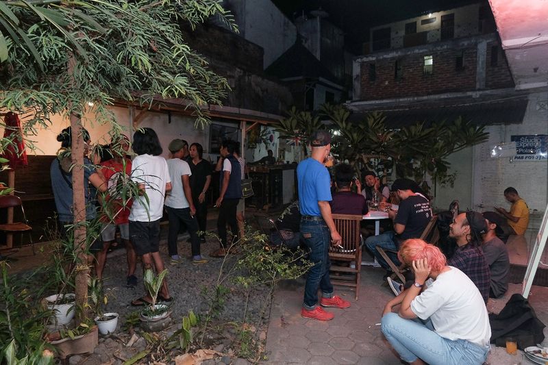 File:Arisan Tenggara - Pesta Penyambutan di MES 56 03.jpeg