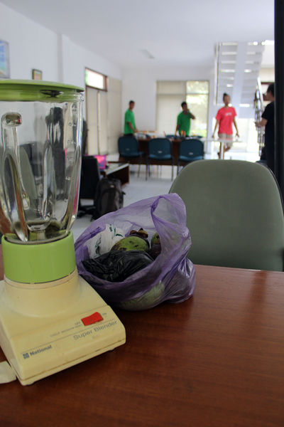 File:Tourdigrade - Workshop Fermentasi dan Bio-elektronika Surabaya 03.jpg