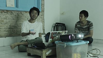 Presentasi Aki Iwaya 06.jpg