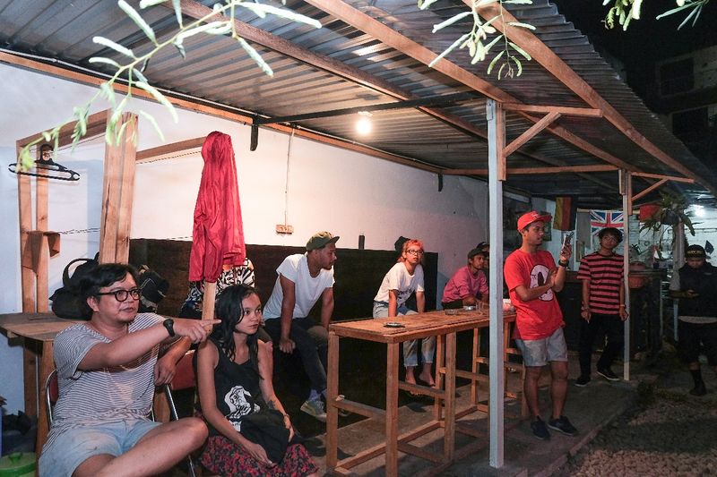 File:Arisan Tenggara - Pesta Penyambutan di MES 56 17.jpeg